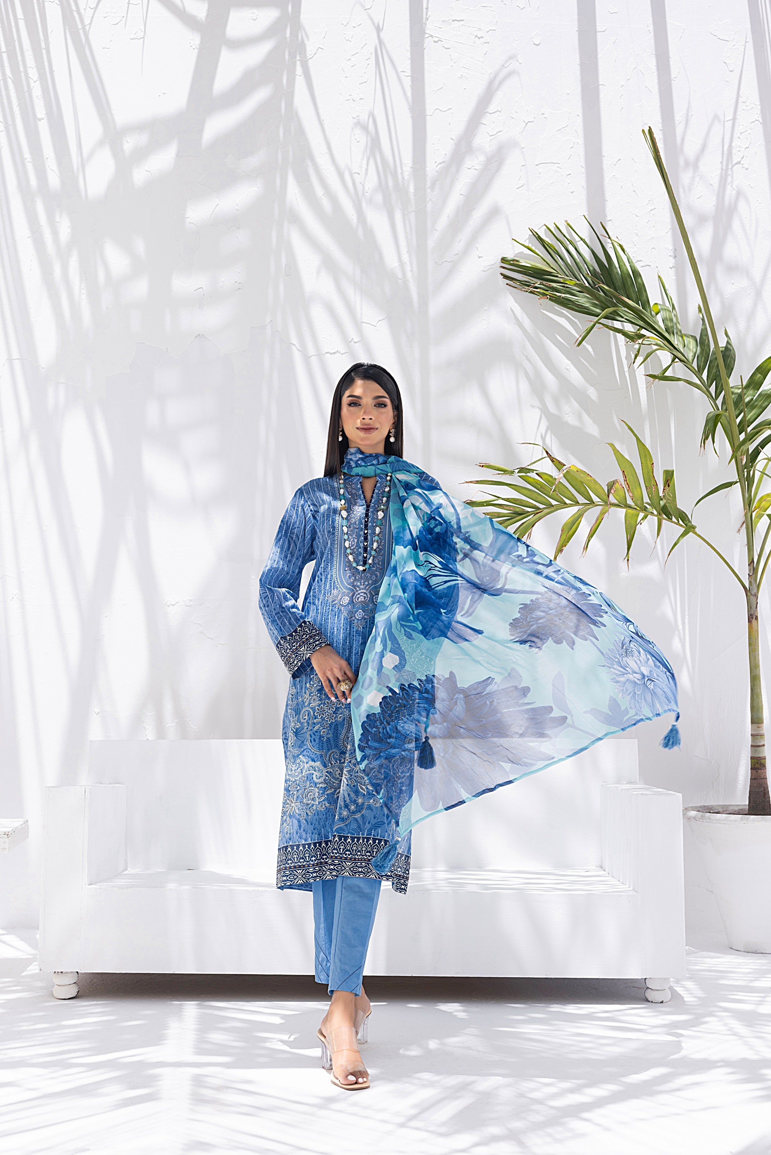 LSM | Winter Marina 24 | 0101
