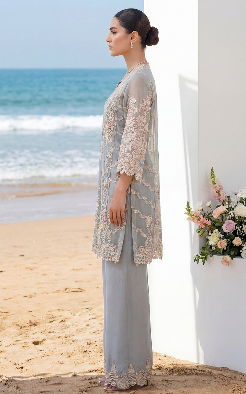 Threads and Motifs | Formal Outfits | 10533