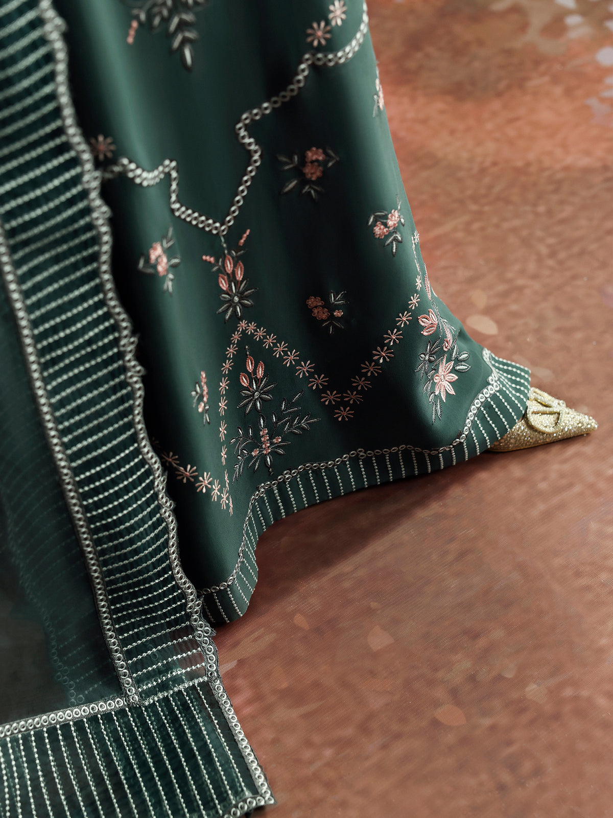 Caia | Embroidered Edit | Floral Mirage