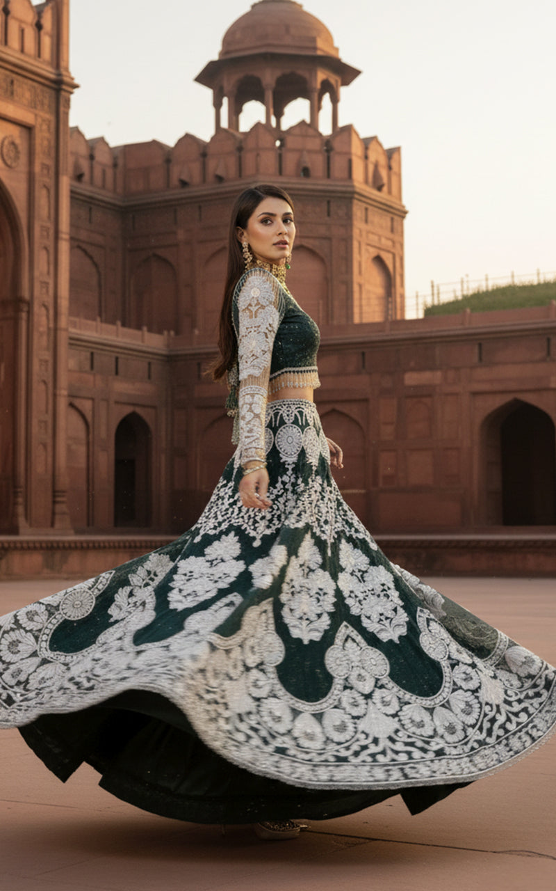 Threads and Motifs | Formal Dresses 25 | 10333