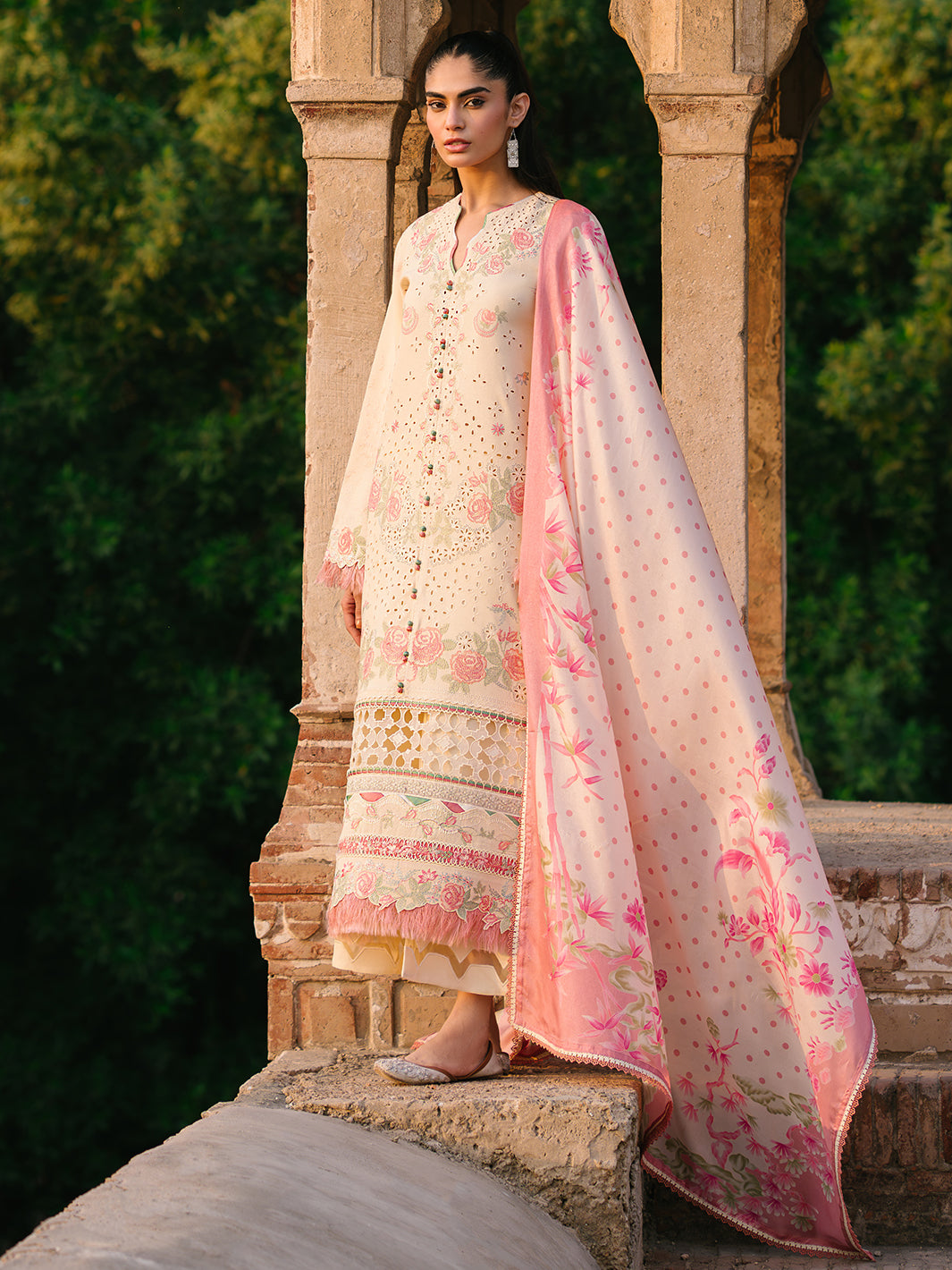 Bin Ilyas | Gulabi Baagh Winter 24 | 155 B