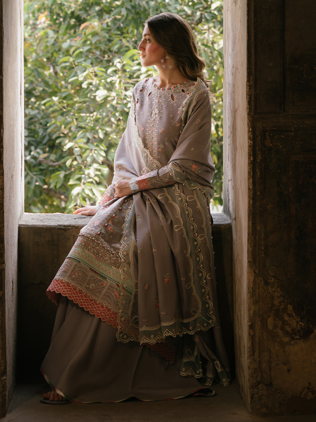 Bin Ilyas | Gulabi Baagh Winter 24 | 157 B
