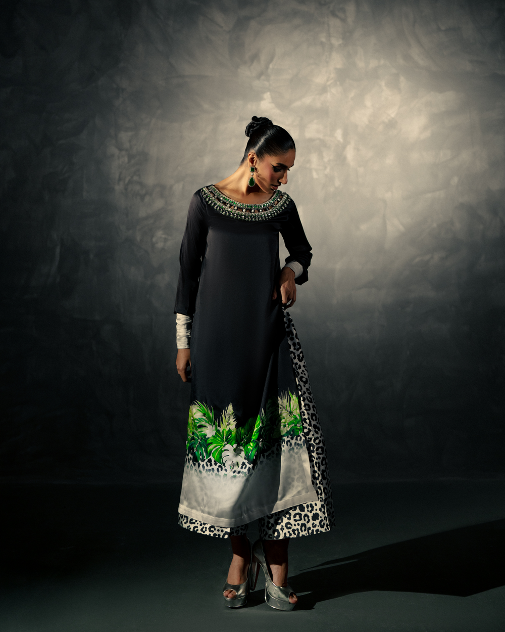 Vasal | Zyra Luxe Pret 26 | Noir Amber