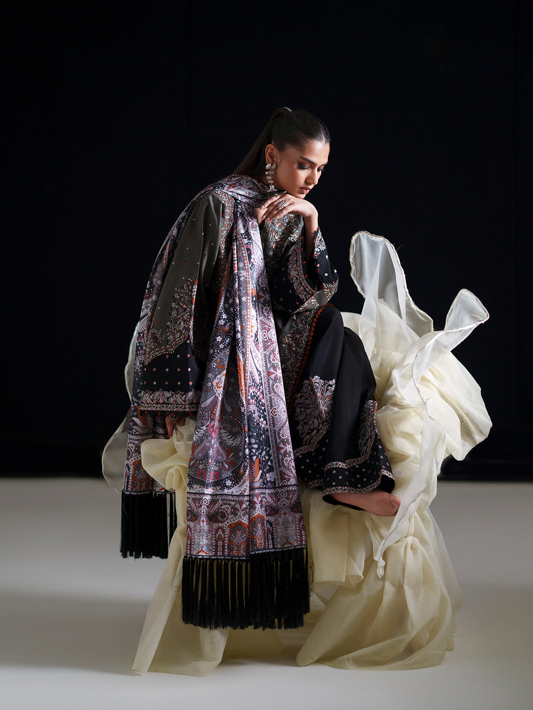 Bin Ilyas | Amour Luxury Lawn 26 |182-A