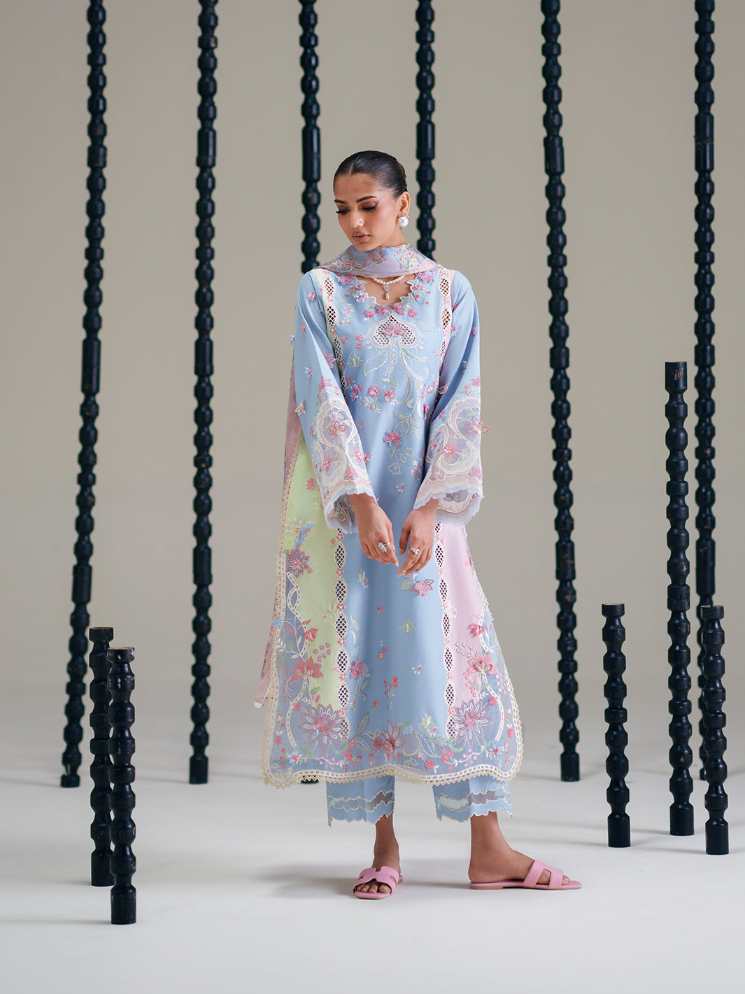 Bin Ilyas | Amour Luxury Lawn 26 | 184-B