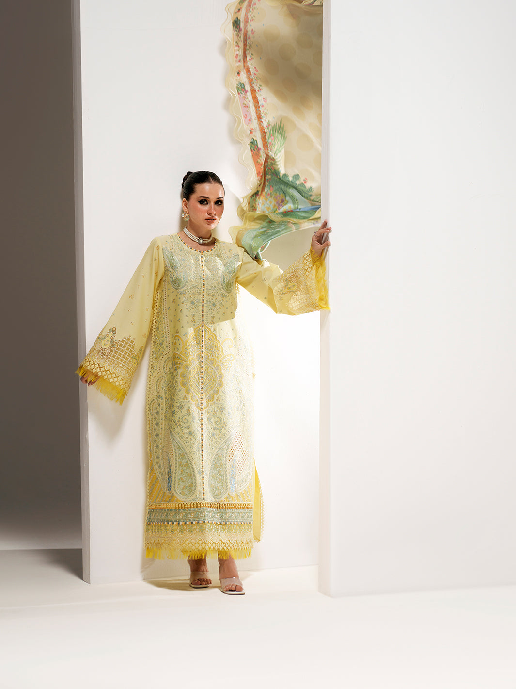 Bin Ilyas | Amour Luxury Lawn 26 | 187-B
