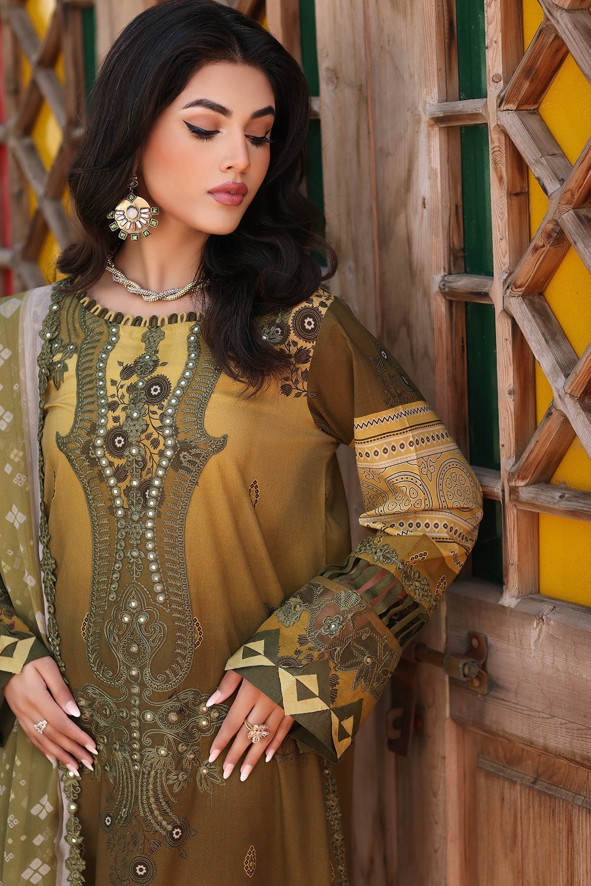 Charizma | Lawn Collection 24 | AG4-02
