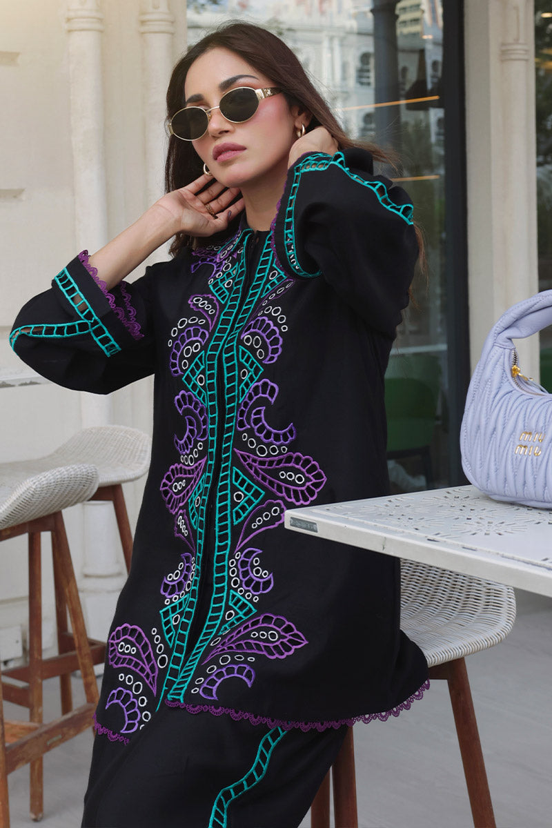 Chic Ophicial | Spotlight | Boujie Black