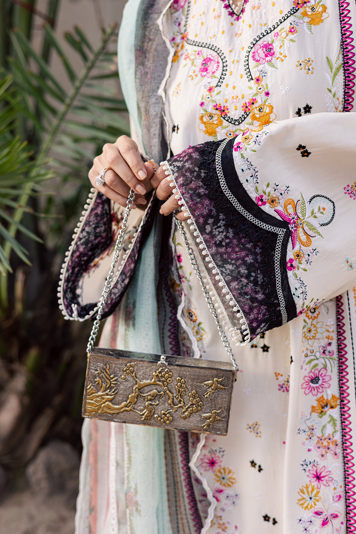 Zarposh | Celia Luxury Lawn 26 | ZARMIN