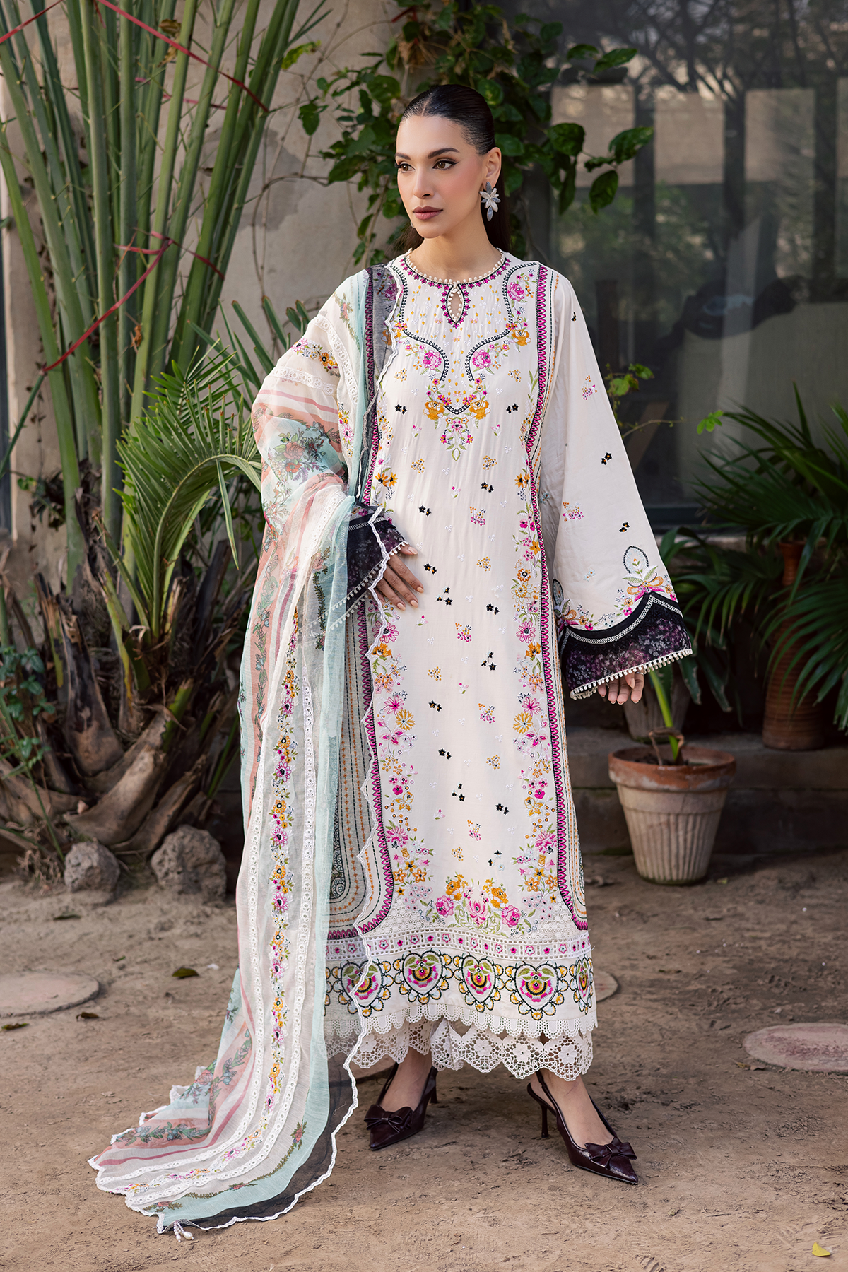 Zarposh | Celia Luxury Lawn 26 | ZARMIN