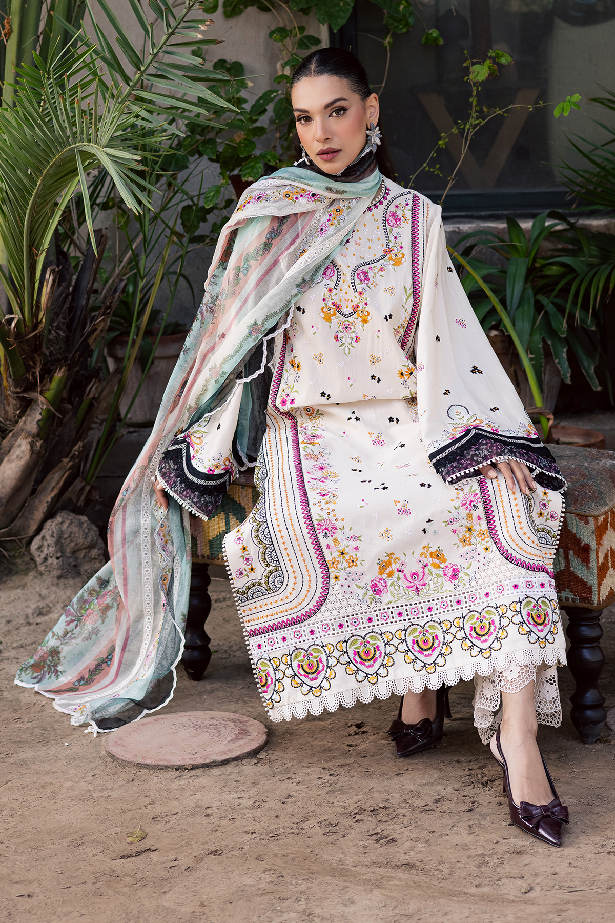 Zarposh | Celia Luxury Lawn 26 | ZARMIN