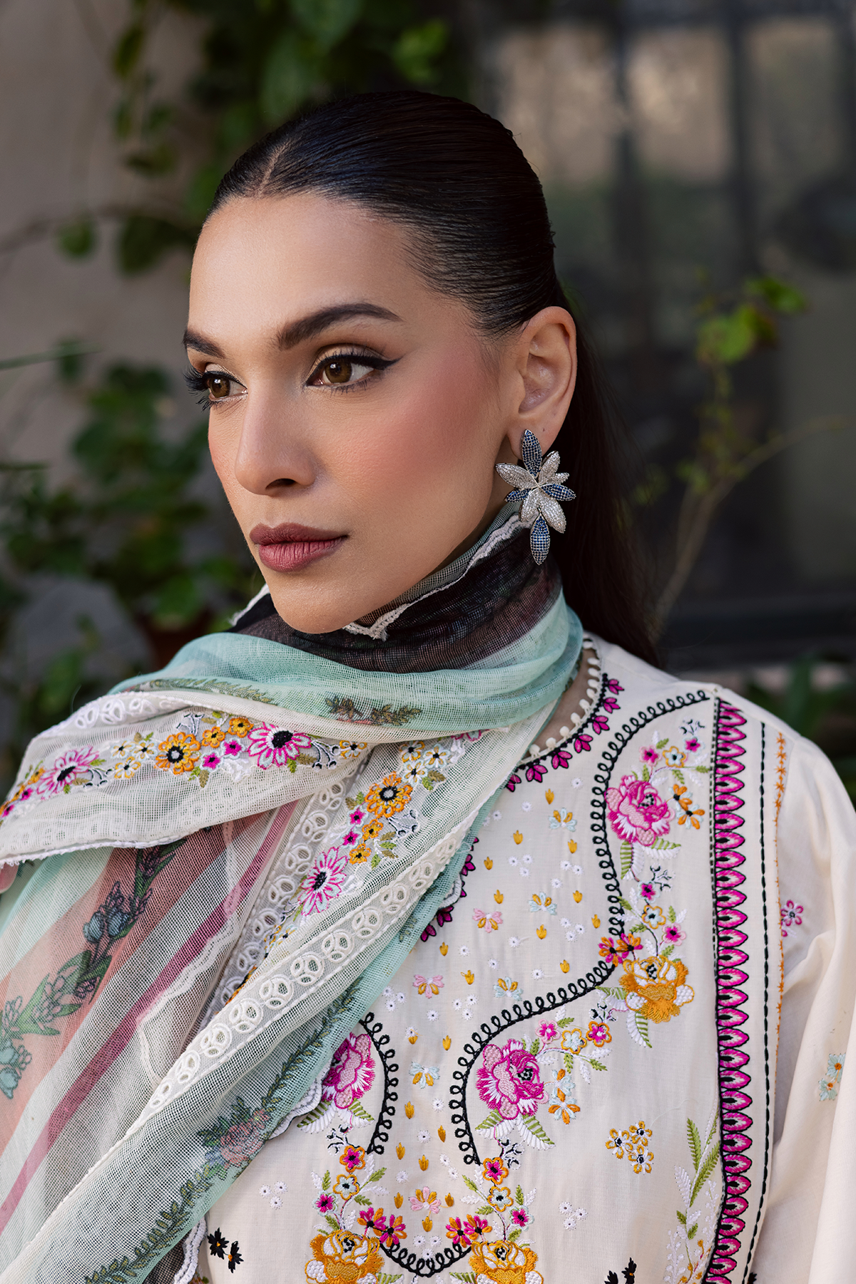 Zarposh | Celia Luxury Lawn 26 | ZARMIN