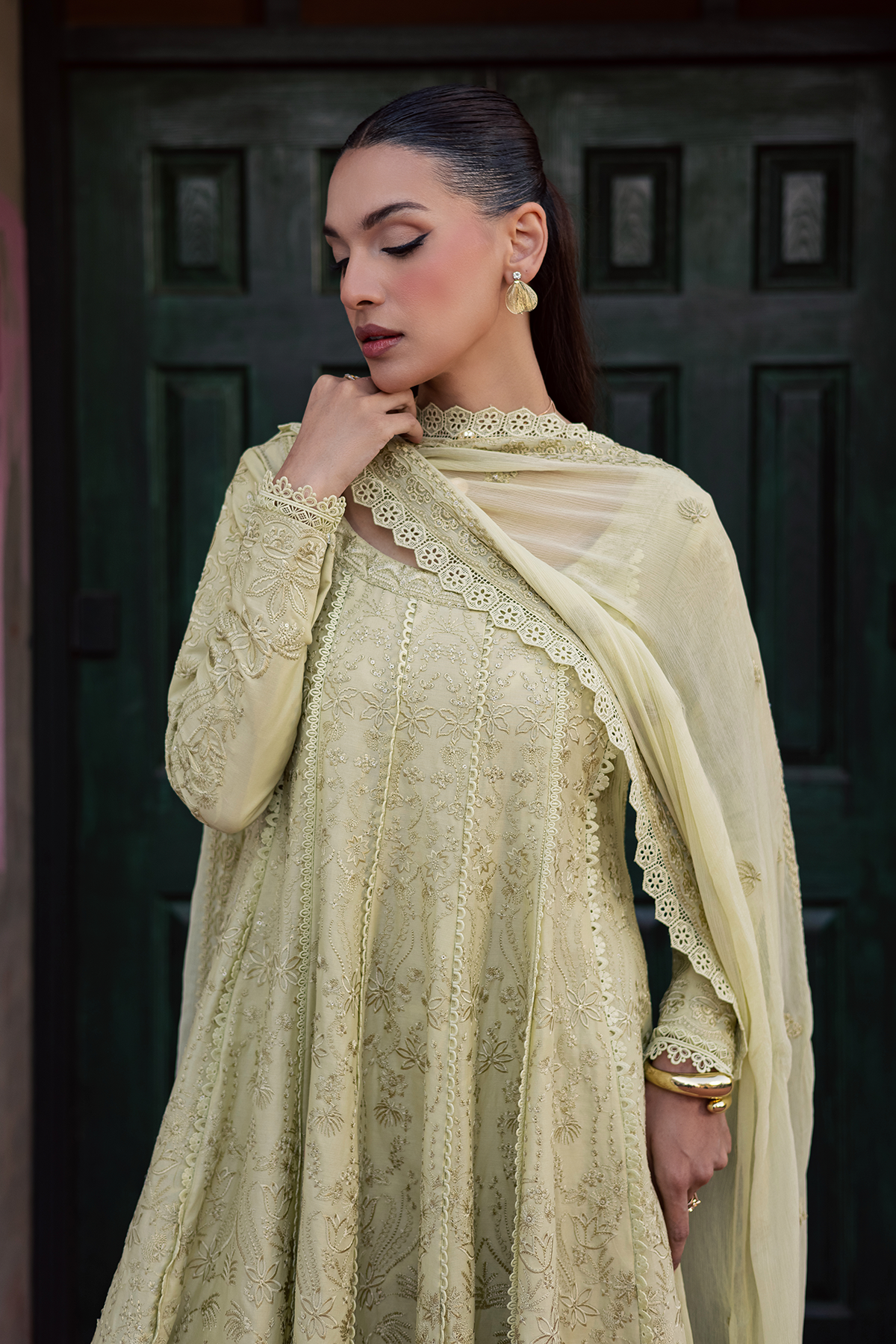 Zarposh | Celia Luxury Lawn 26 |ELVIA