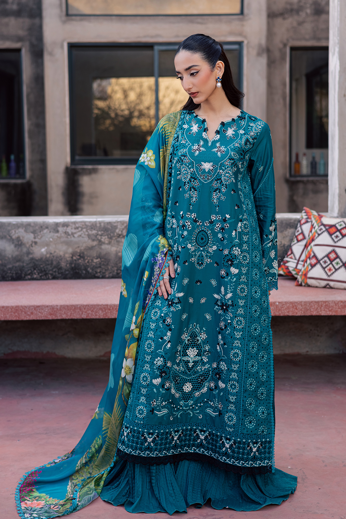 Zarposh | Celia Luxury Lawn 26 | AZUREA