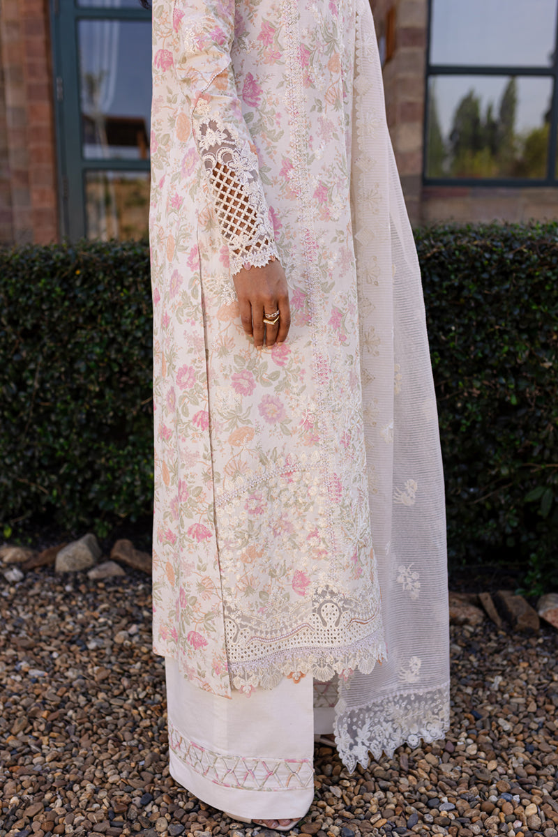 Qalamkar | Q Line Lawn 25 | QM-18 Feeha