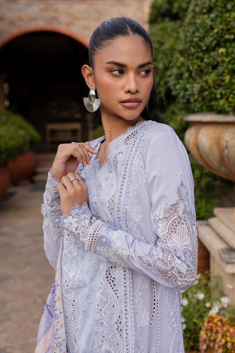 Qalamkar | Q Line Lawn 25 | QM-17 Lyla