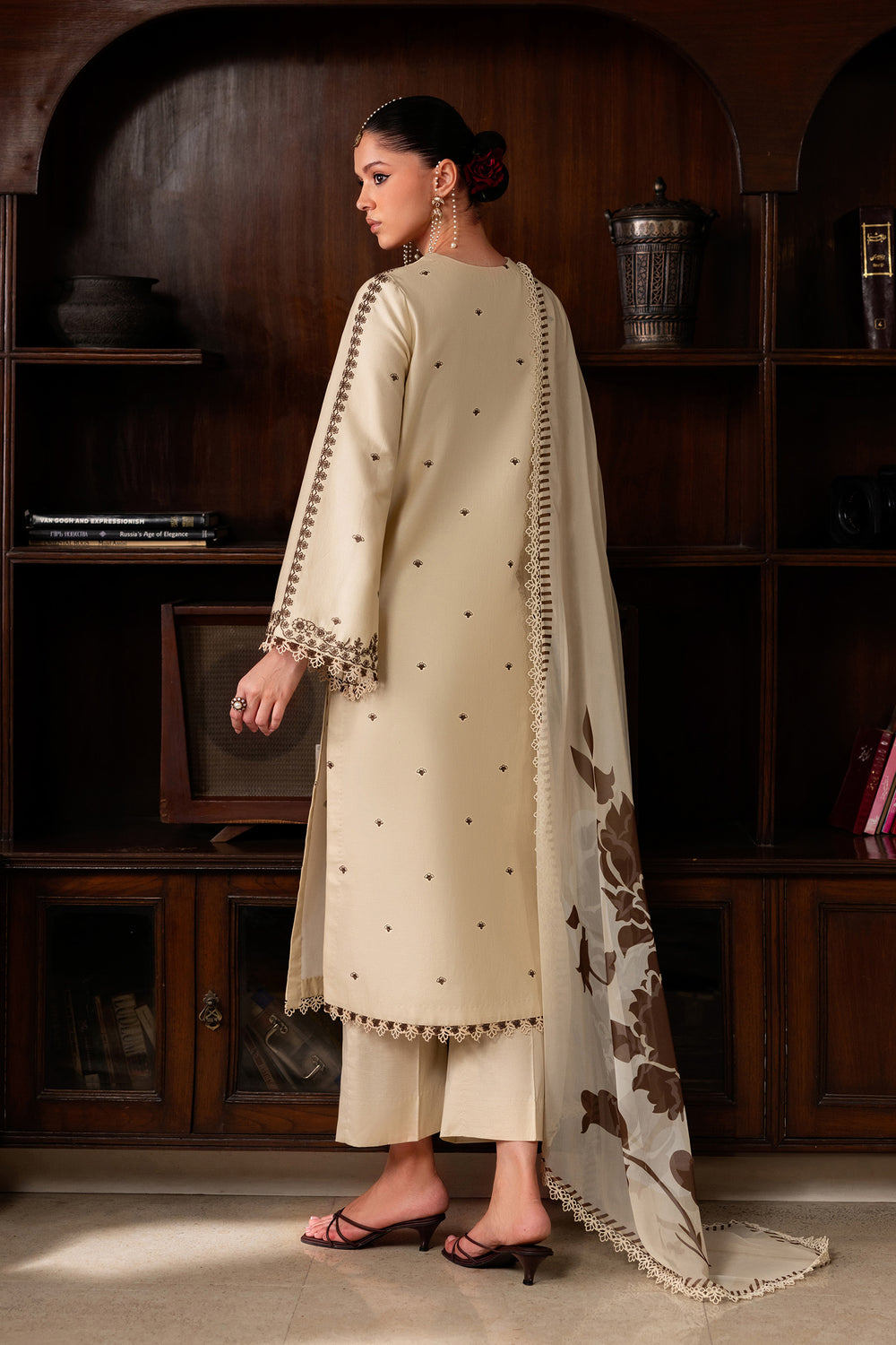 Zarif | Summer Lawn 26 | ARIA