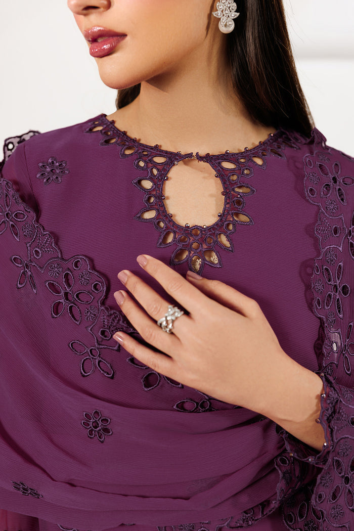 Zarif | Nourah Formals | WADHAI