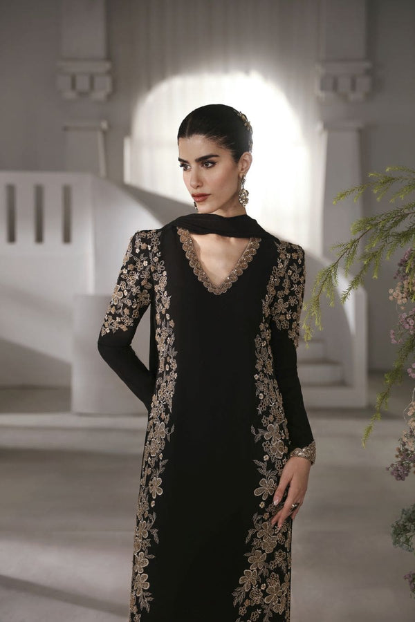Caia | Party Wears 25 | Moonblack