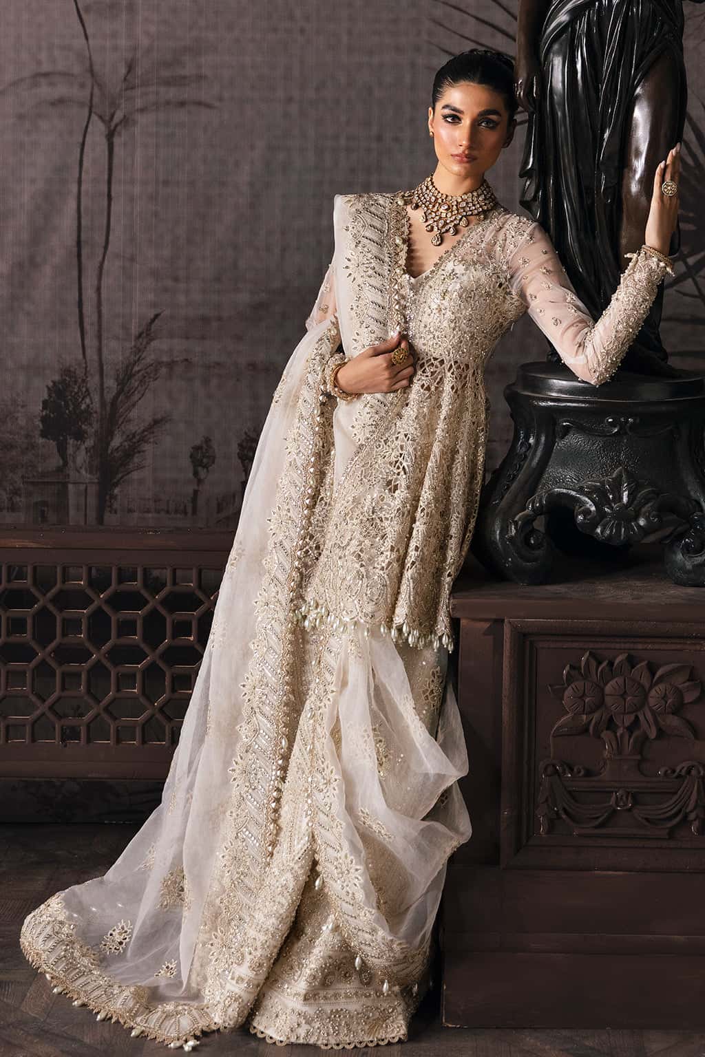 Afrozeh | The Brides 23 | Helena