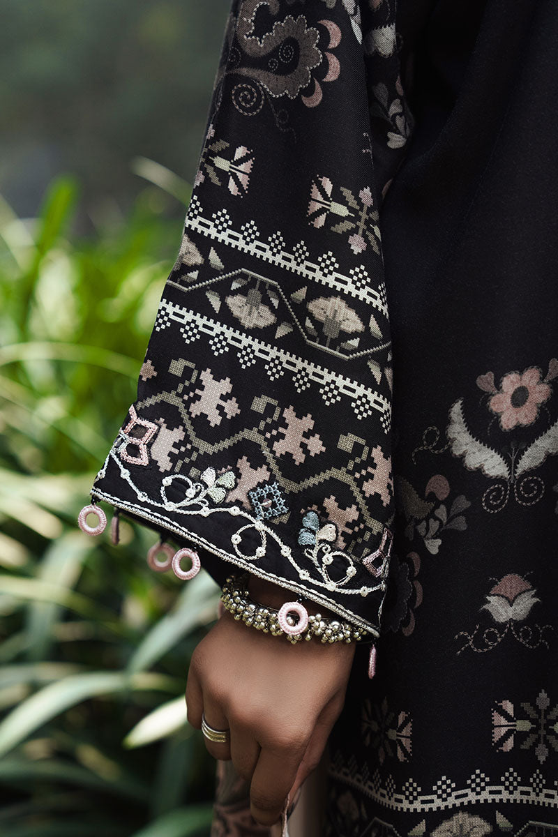 Cross Stitch | Khaddar Linen 25 | BLACK NOIR