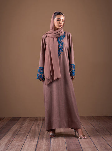 Zainab Chottani | The Kaftan Edit | Captivating Coffee
