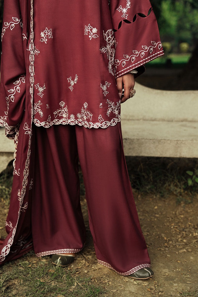 Cross Stitch | Khaddar Linen 25 | ROUGE LUXE