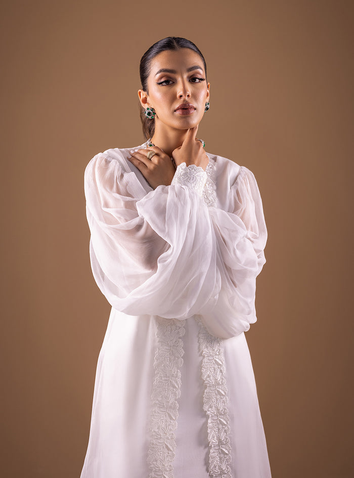 Zainab Chottani | The Kaftan Edit | Vanila Flow