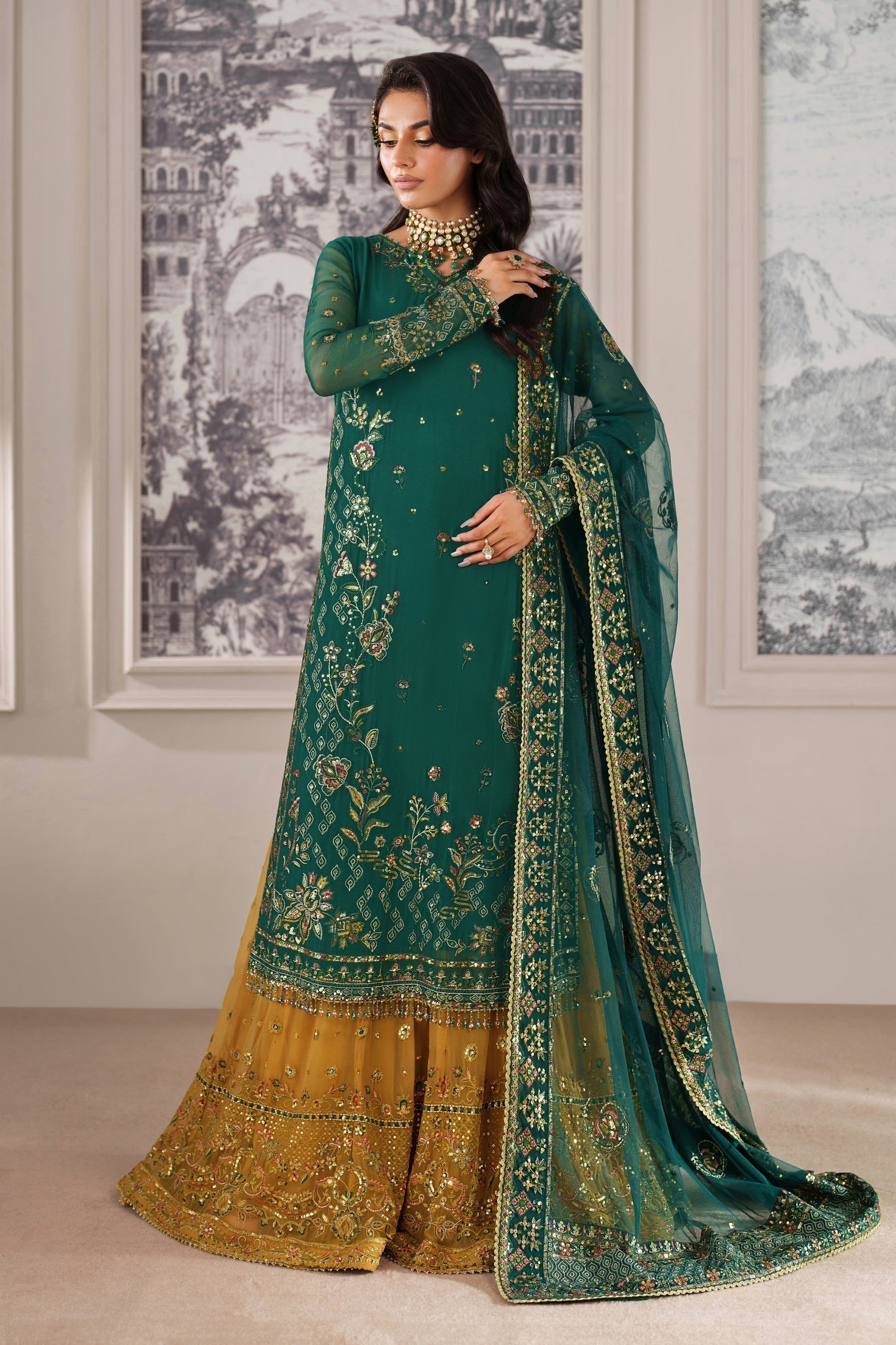 Naqshi | Aks Formals | Savena