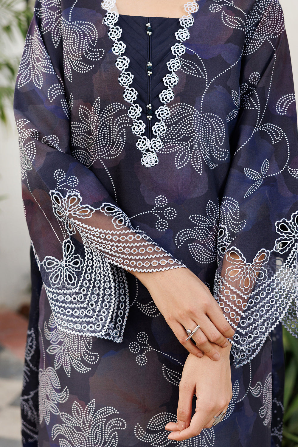 Farasha | Printed Essentials | Night Veil