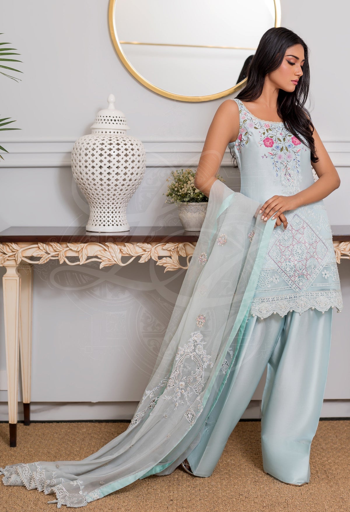 Layla Chatoor | Pret A Porter | LC-40