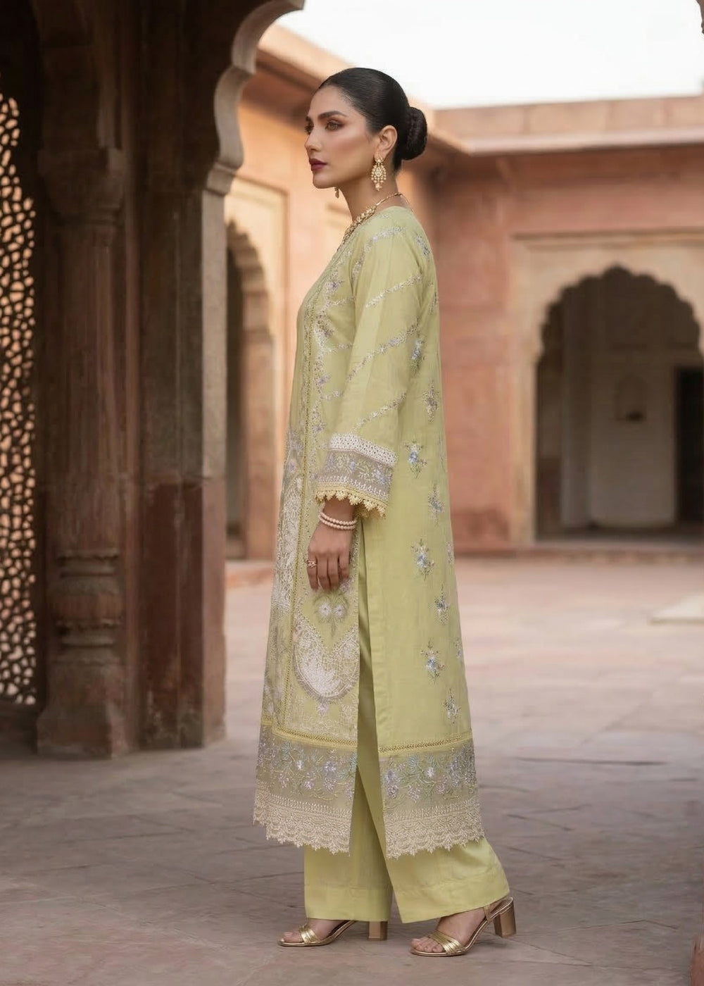 Diara Couture | Eid Lawn 26 | EID. AFEERA - LAWN-06