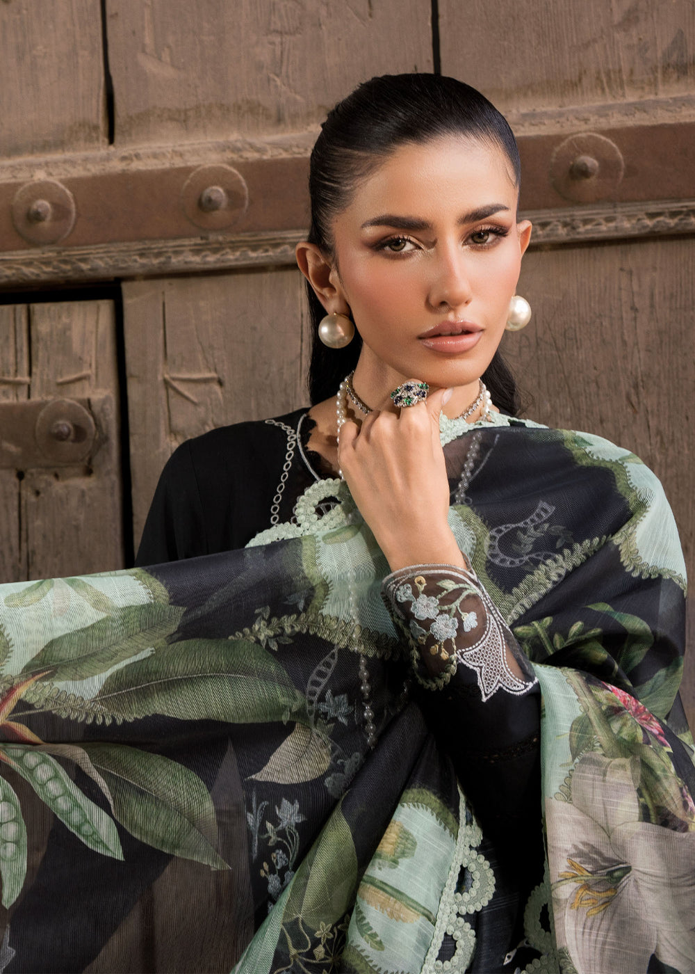 Saira Shakira | Bloom Lawn | ELISE 1A