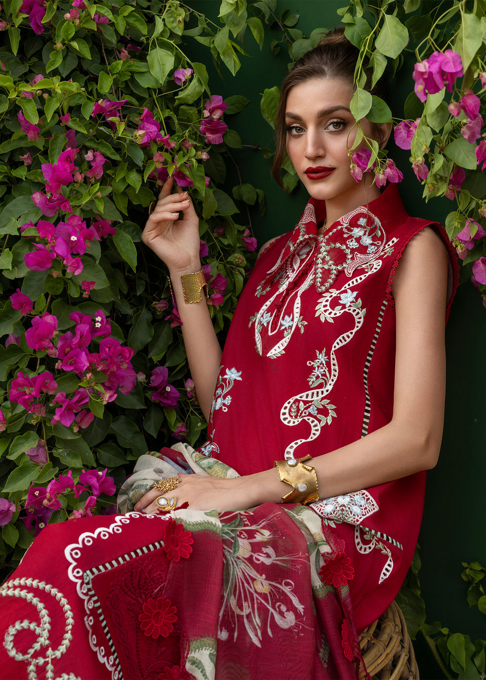 Saira Shakira | Bloom Lawn | ELISE 1B