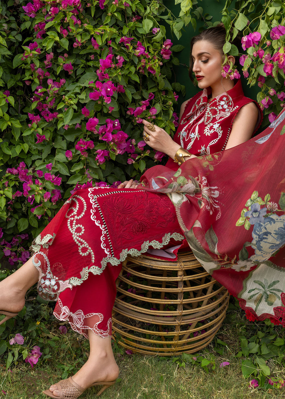 Saira Shakira | Bloom Lawn | ELISE 1B