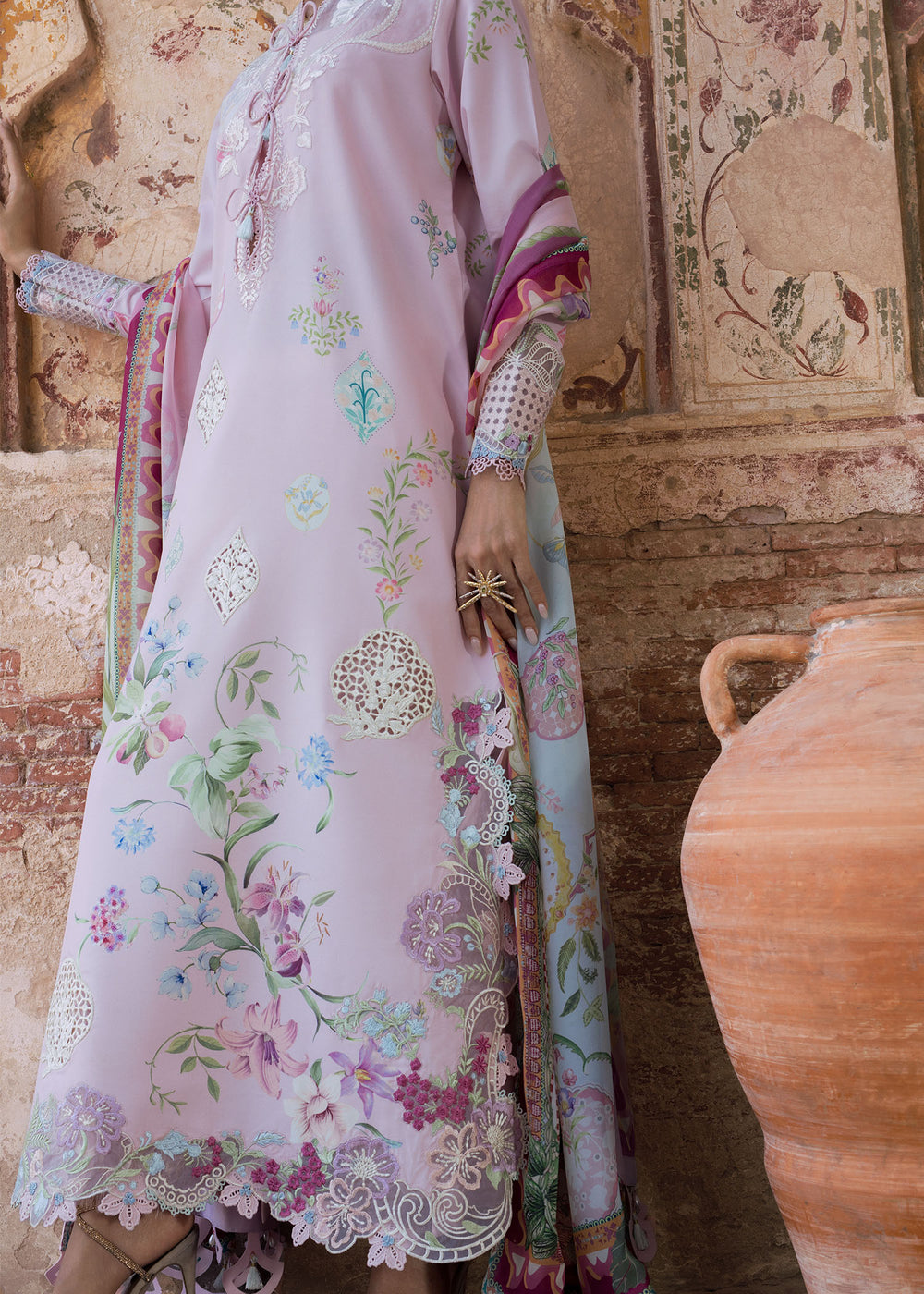 Saira Shakira | Bloom Lawn | MAELLE 1B