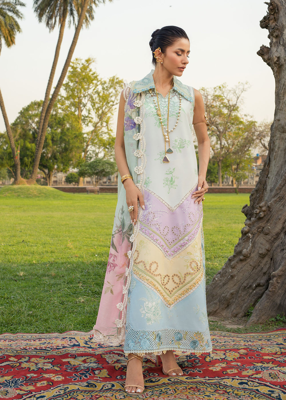 Saira Shakira | Bloom Lawn | AVA 1A