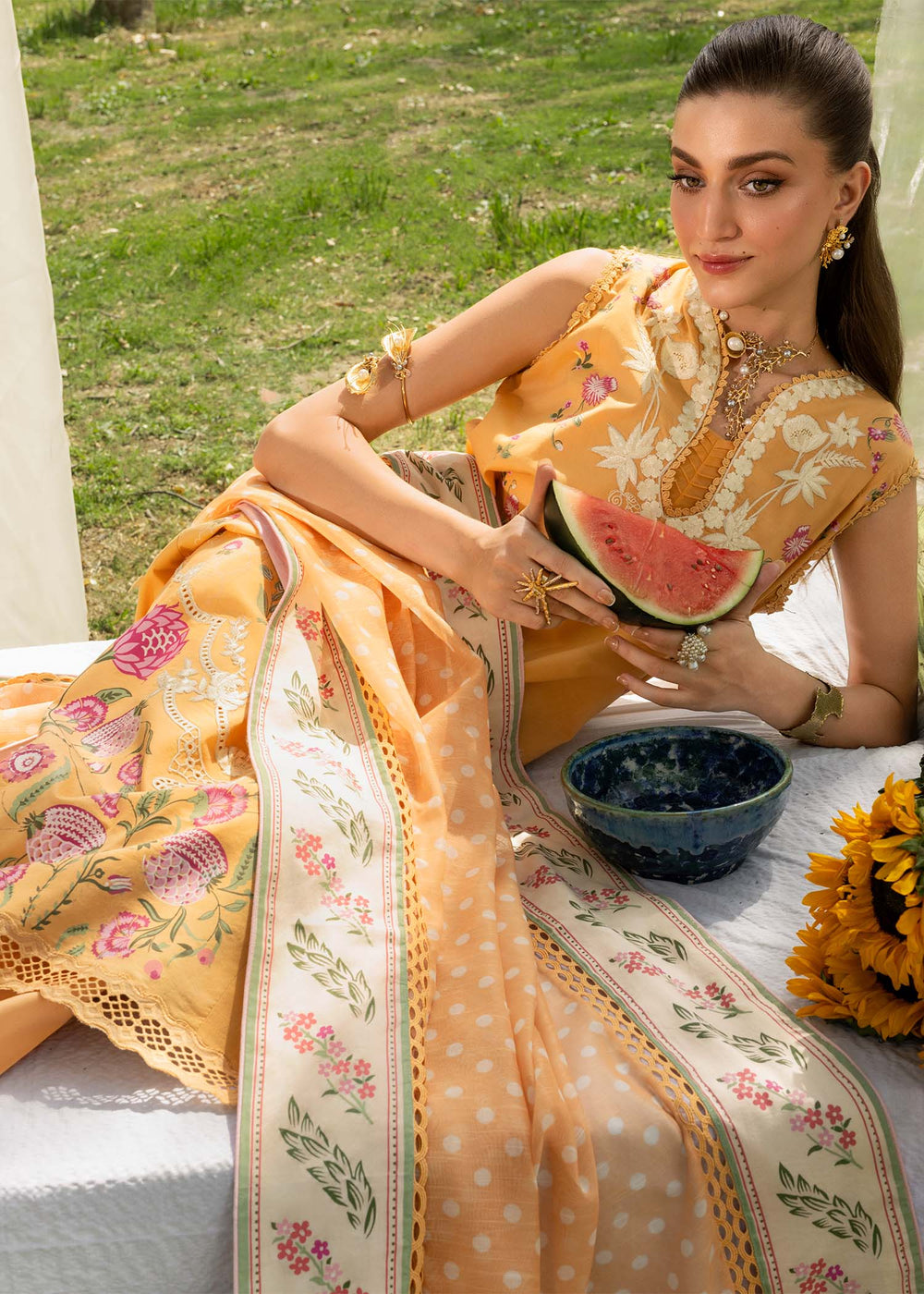 Saira Shakira | Bloom Lawn | LILY 1B