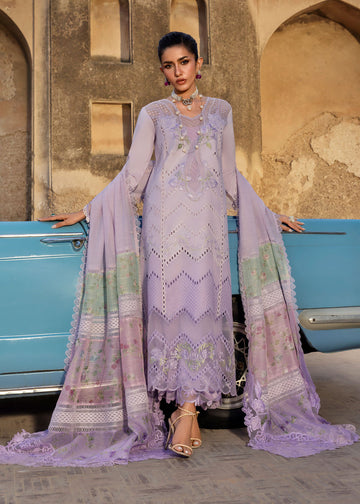 Saira Shakira | Bloom Lawn | AMBRE 1A