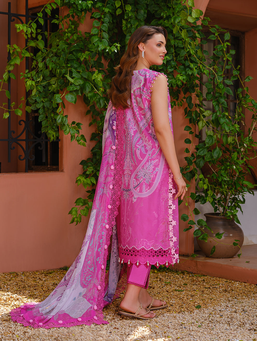 Jade | Cambric 25 | URBANE EMBROIDERED CAMBRIC 25 PK