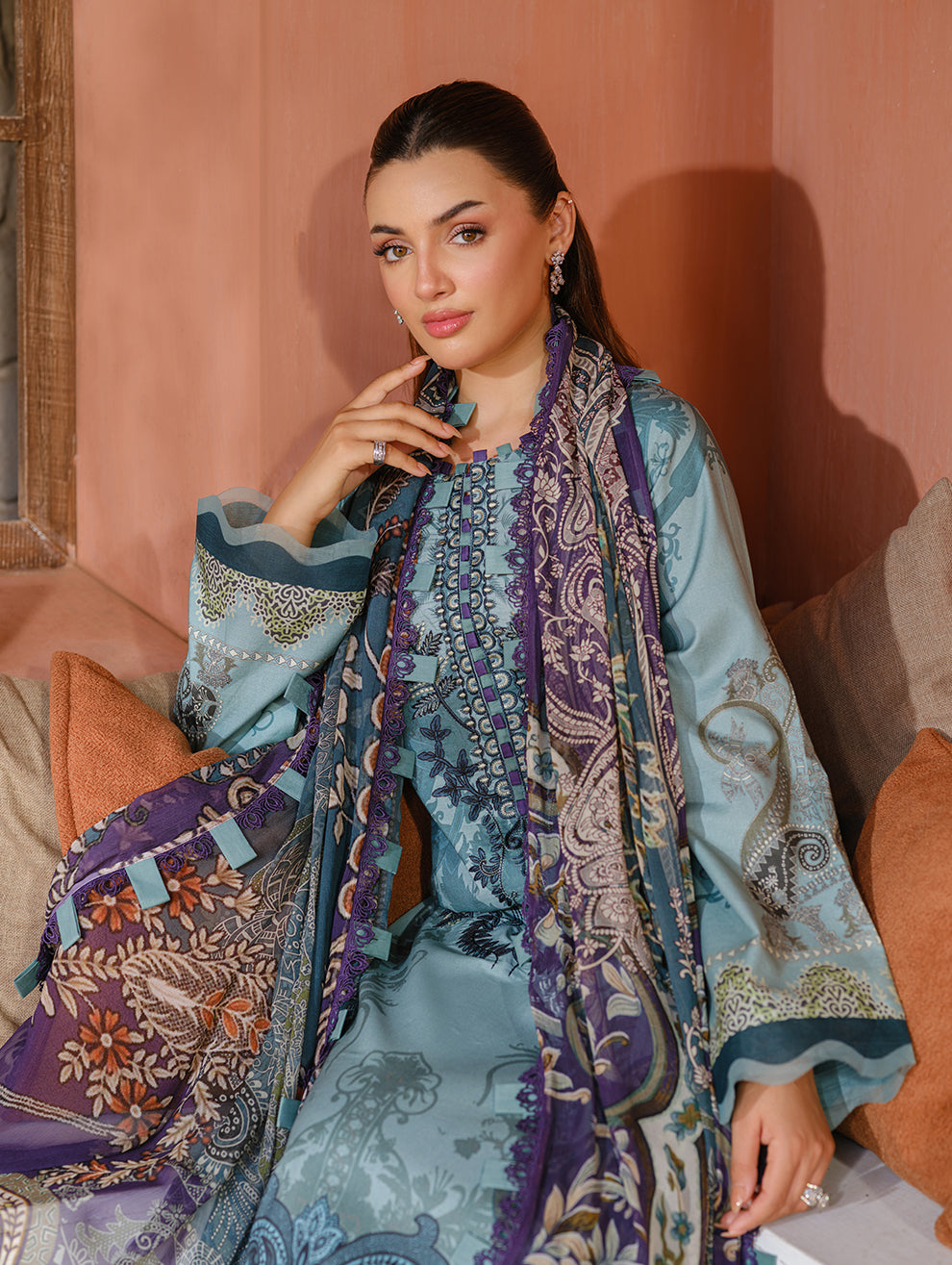 Jade | Cambric 25 | URBANE EMBROIDERED CAMBRIC 25 PG