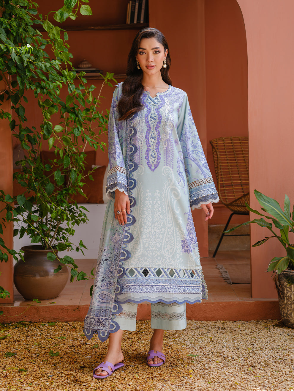 Jade | Cambric 25 | URBANE EMBROIDERED CAMBRIC 25 BB