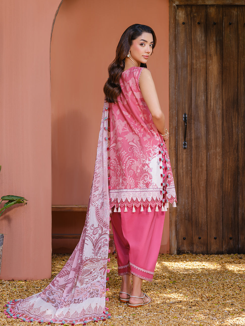 Jade | Cambric 25 | URBANE EMBROIDERED CAMBRIC 25 MUL