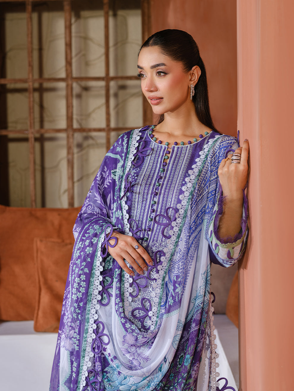 Jade | Cambric 25 | URBANE EMBROIDERED CAMBRIC 25 P