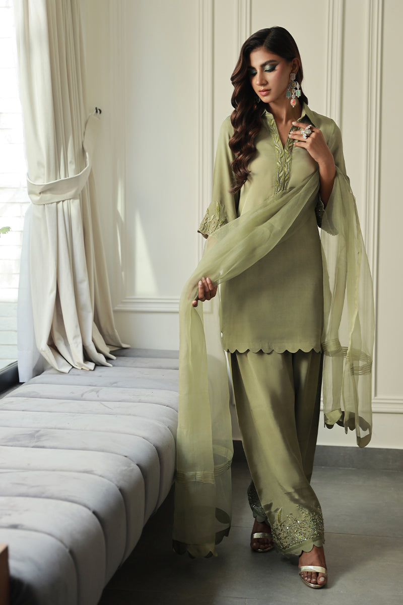 Wardha Saleem | Luxury Pret Traditional Wear | IARA