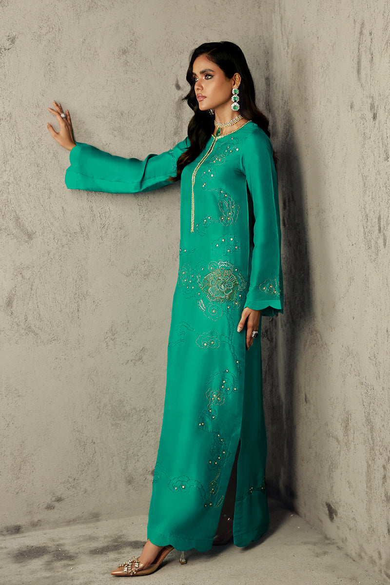 Wardha Saleem | Luxury Pret Traditional Wear | ZAHA
