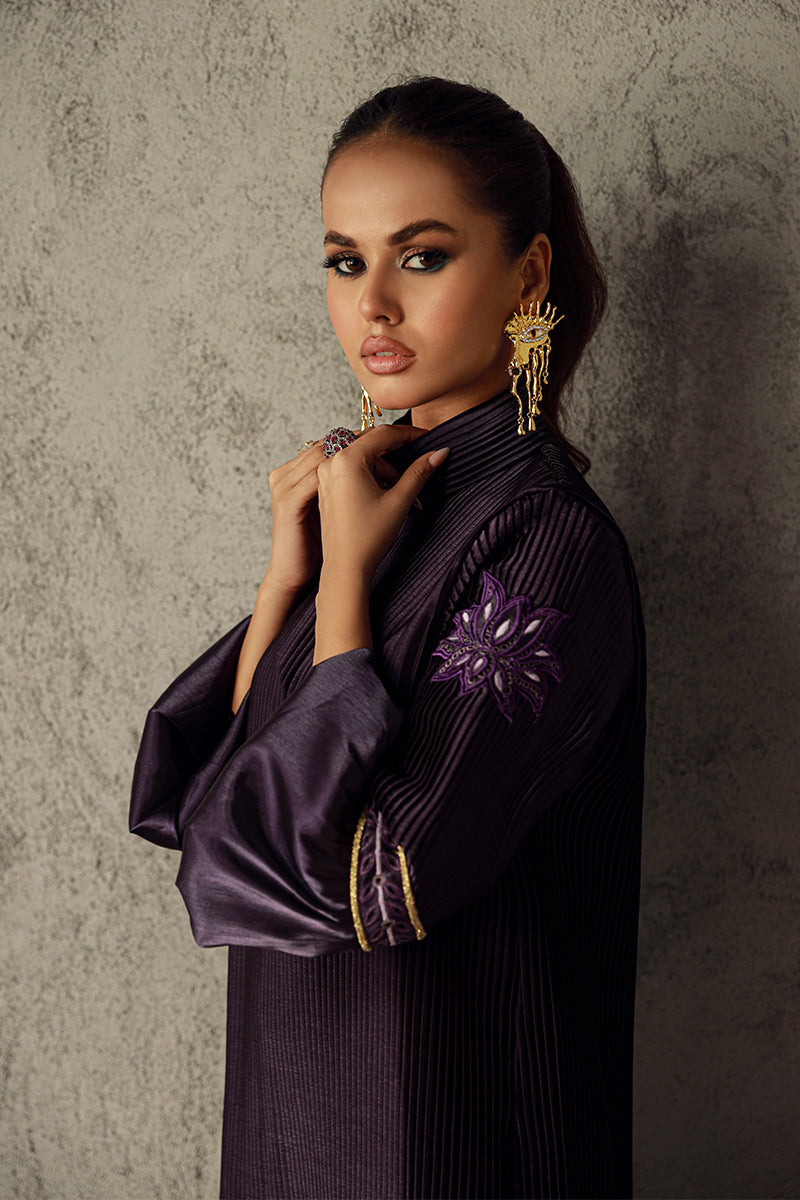 Wardha Saleem | Luxury Pret Traditional Wear | VIDA