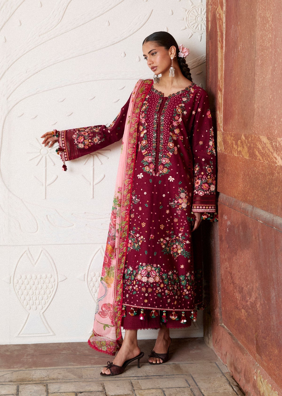 Hussain Rehar | Zan SS26 | Kestane