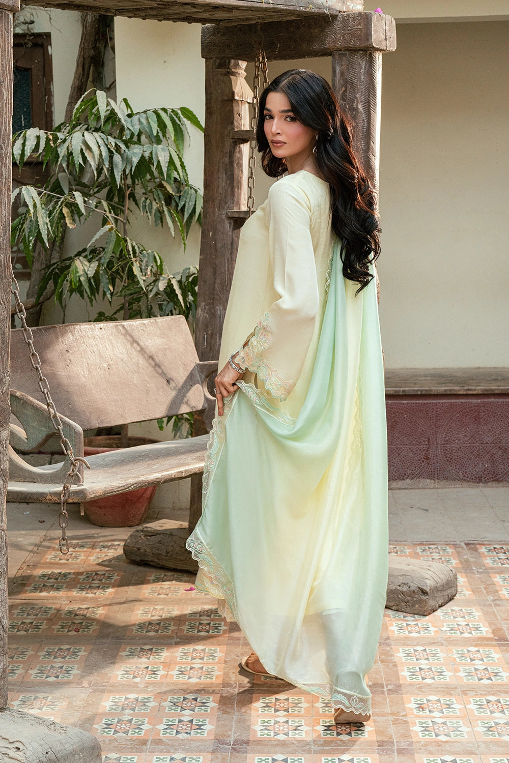 Azure | Vogue Formals | Daisy Dream