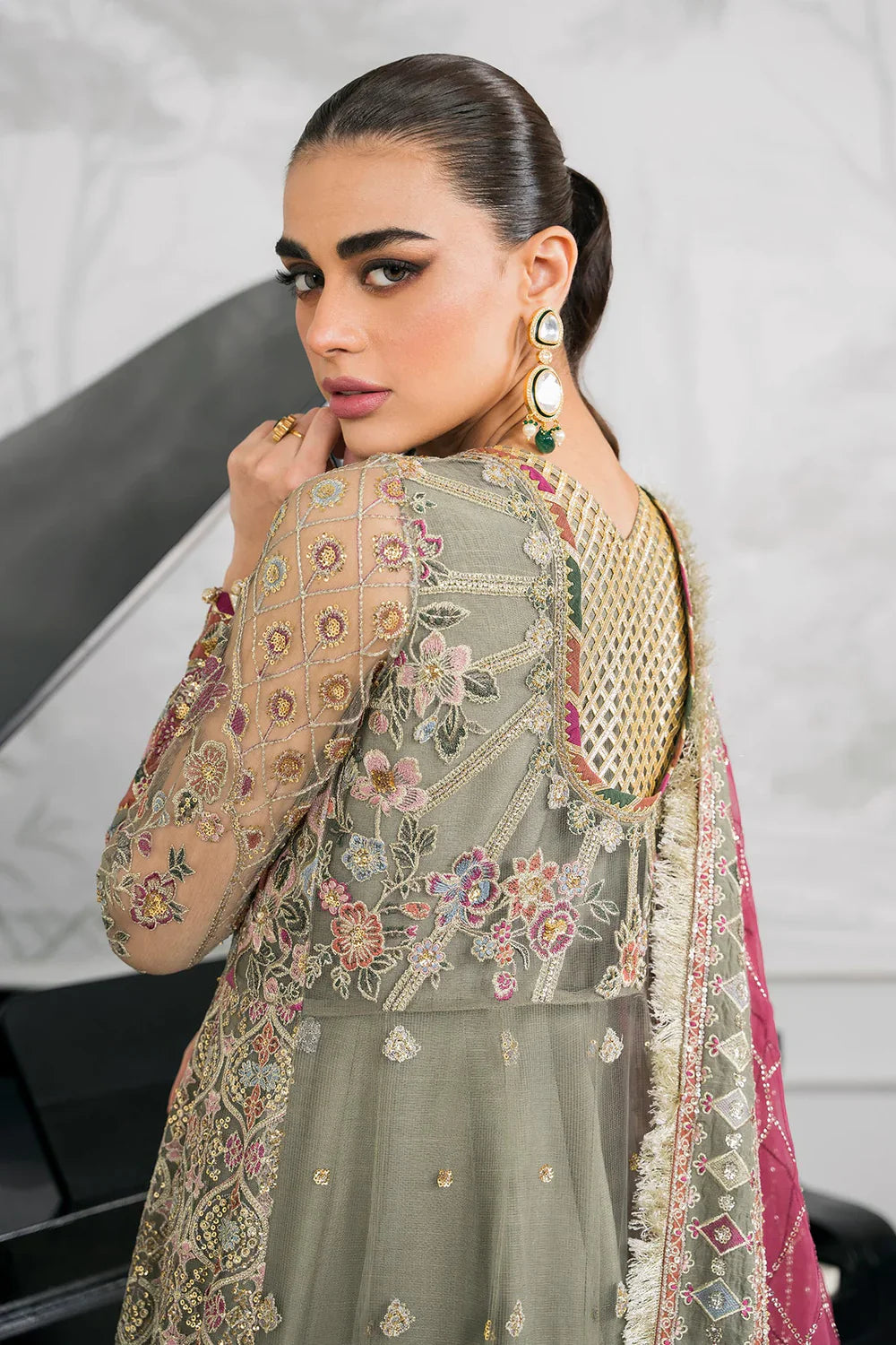 Baroque | Chantelle Embroidered Collection | CH12-02